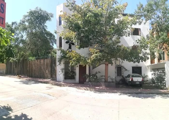 Ceiba Aparthotel 4*